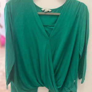 American Eagle Outfitters shirt (green)